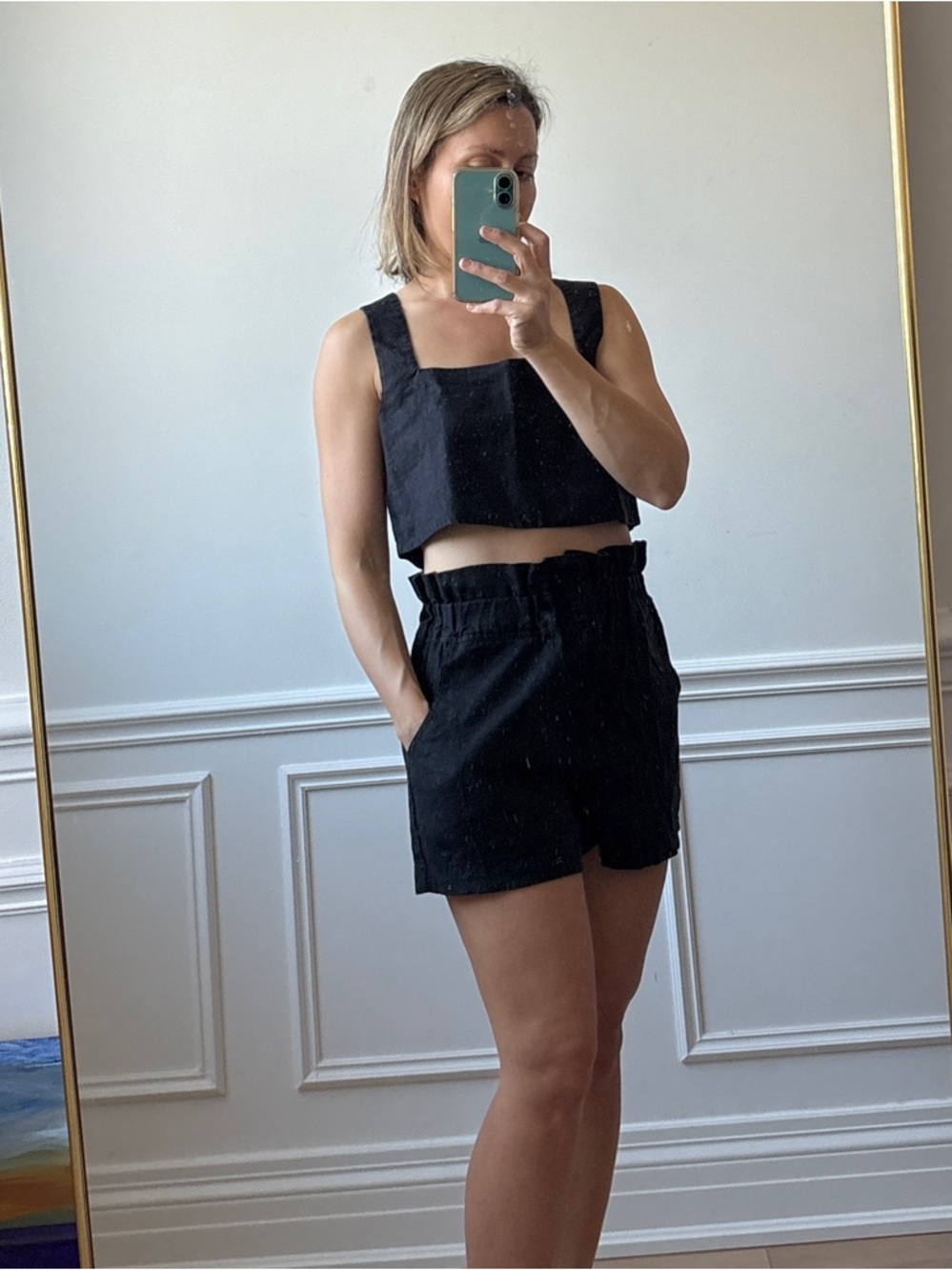 Posse Black, Linen Two-Piece Alice Top & Ducky Shorts Set - Picture 8 of 8
